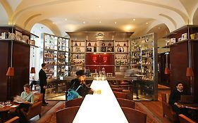 Le Royal Monceau Raffles Paris 5*