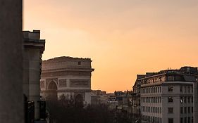 Le Royal Monceau, Raffles Paris